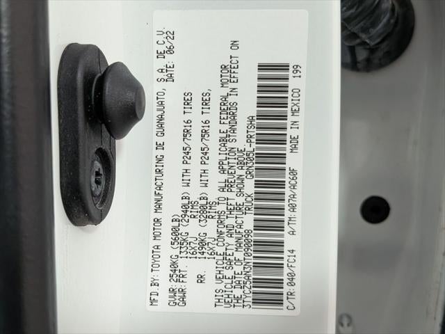 2022 Toyota TACOMA SR5 SR5 V6
