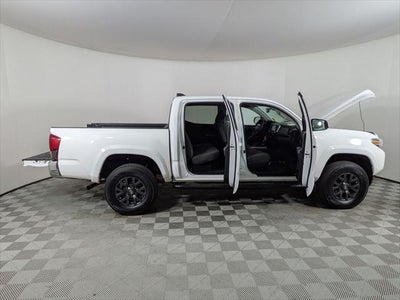 2022 Toyota TACOMA SR5 SR5 V6