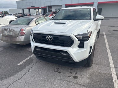 2024 Toyota Tacoma TRD Sport