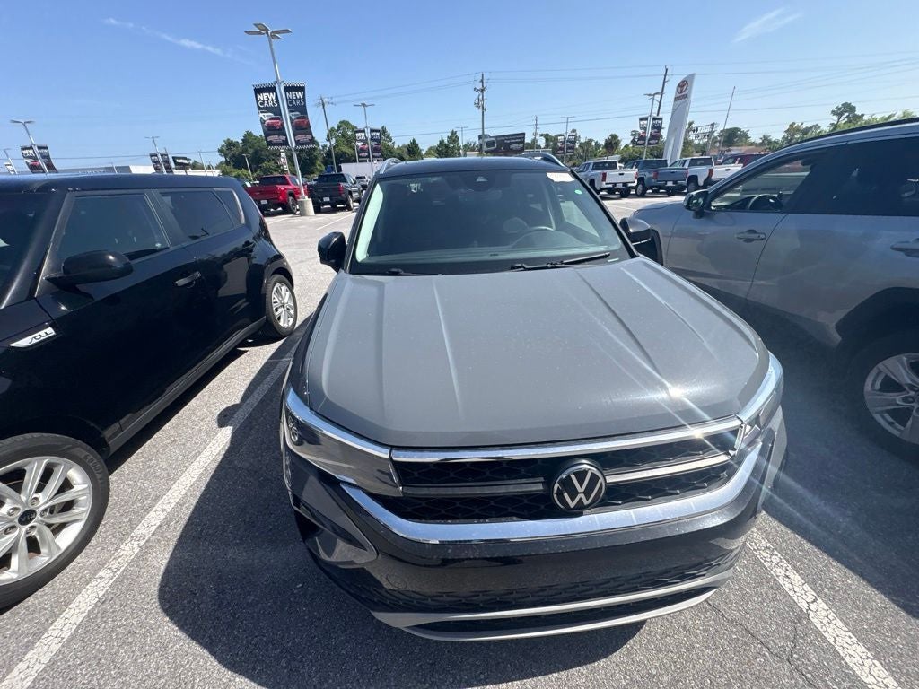 2023 Volkswagen Taos 1.5T SE