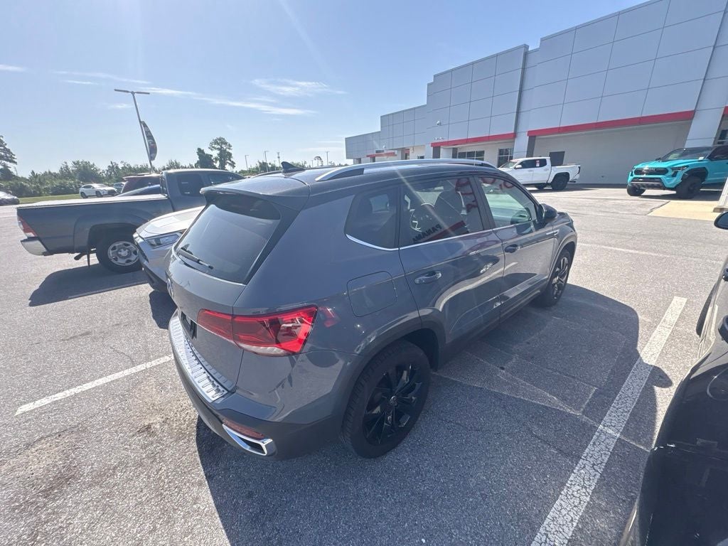 2023 Volkswagen Taos 1.5T SE
