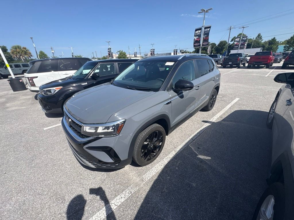 2023 Volkswagen Taos 1.5T SE