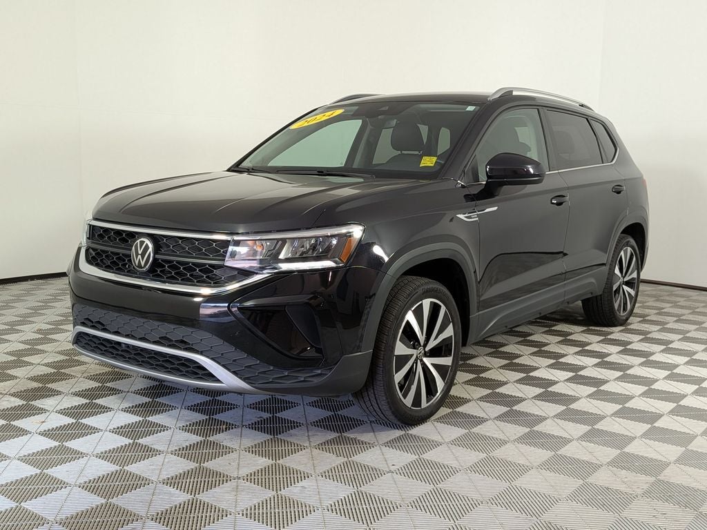 2024 Volkswagen Taos 1.5T SE