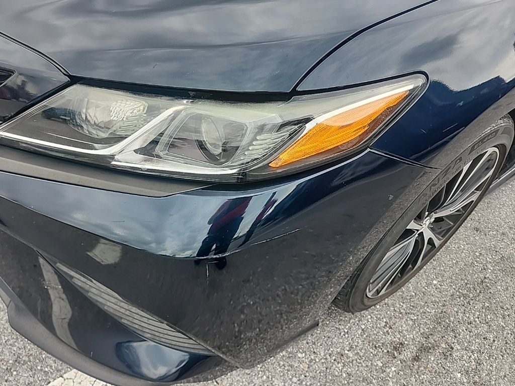 2018 Toyota Camry SE