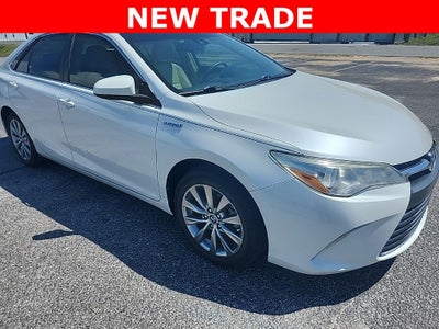 2017 Toyota Camry Hybrid XLE