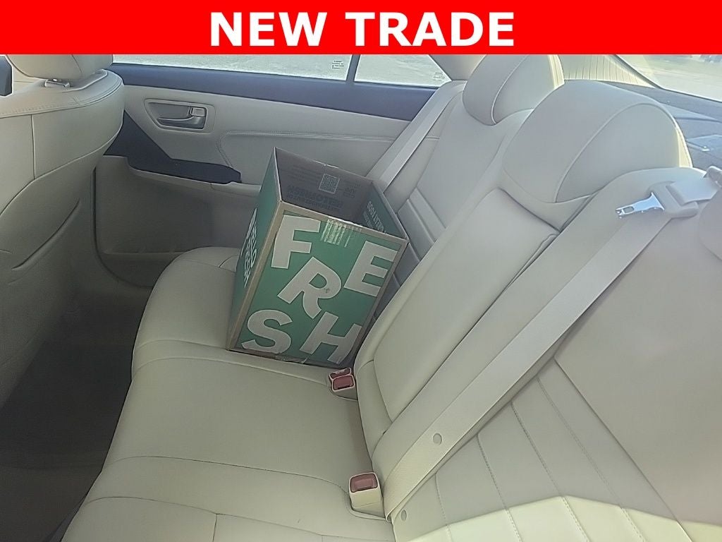 2017 Toyota Camry Hybrid XLE