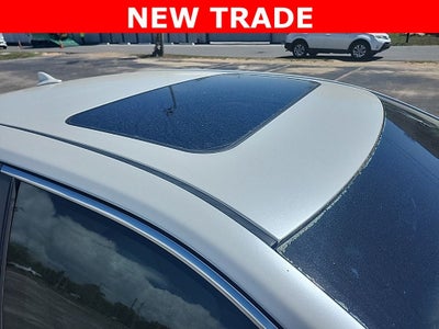 2017 Toyota Camry Hybrid XLE