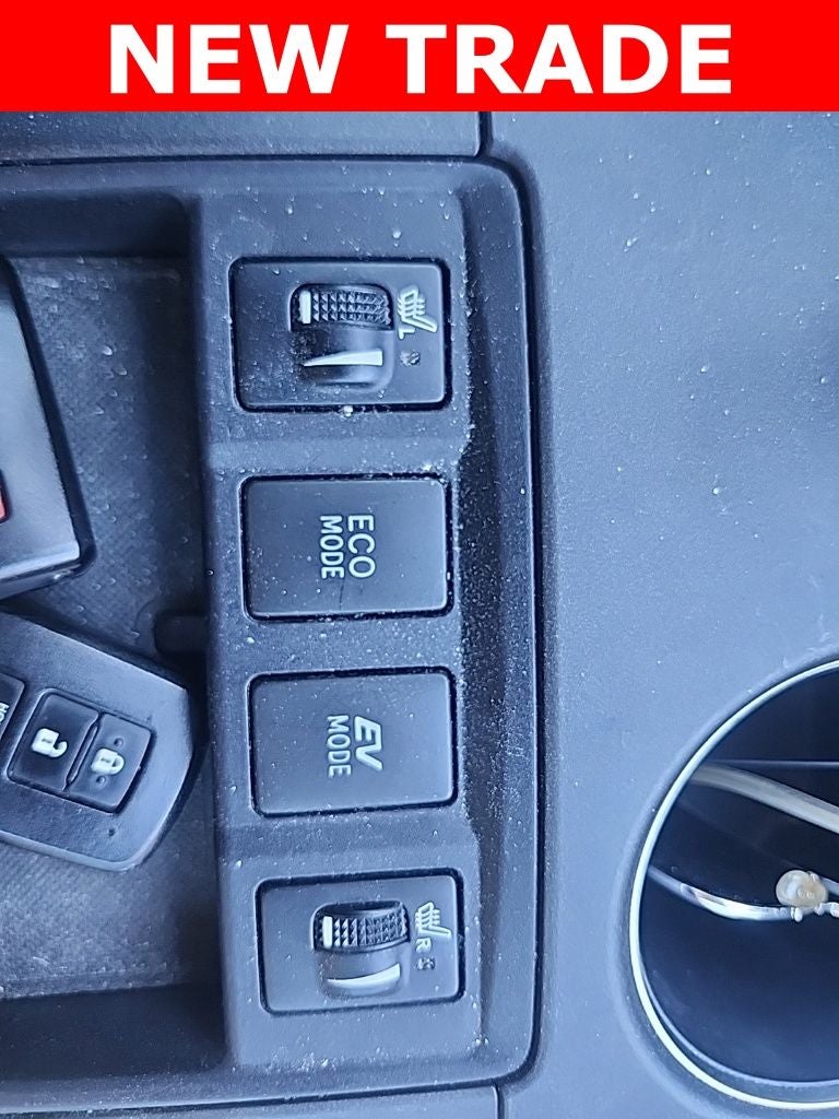 2017 Toyota Camry Hybrid XLE