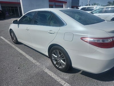 2015 Toyota CAMRY SE