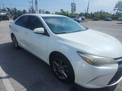 2015 Toyota CAMRY SE