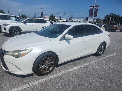 2015 Toyota CAMRY SE