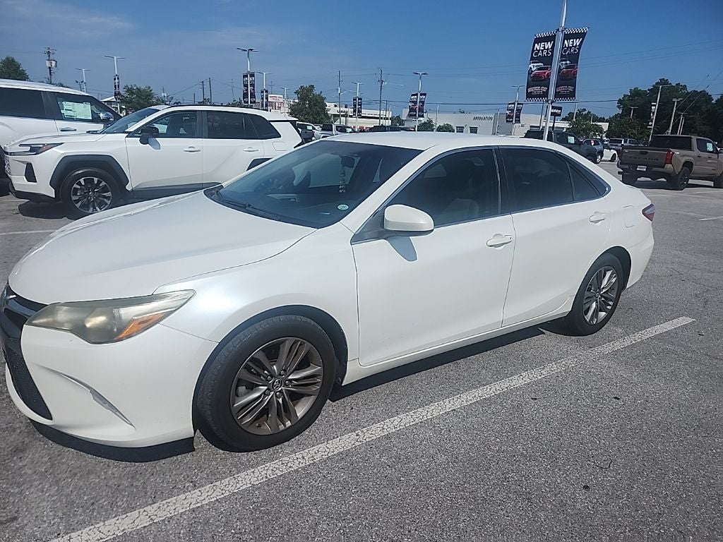 2015 Toyota CAMRY SE