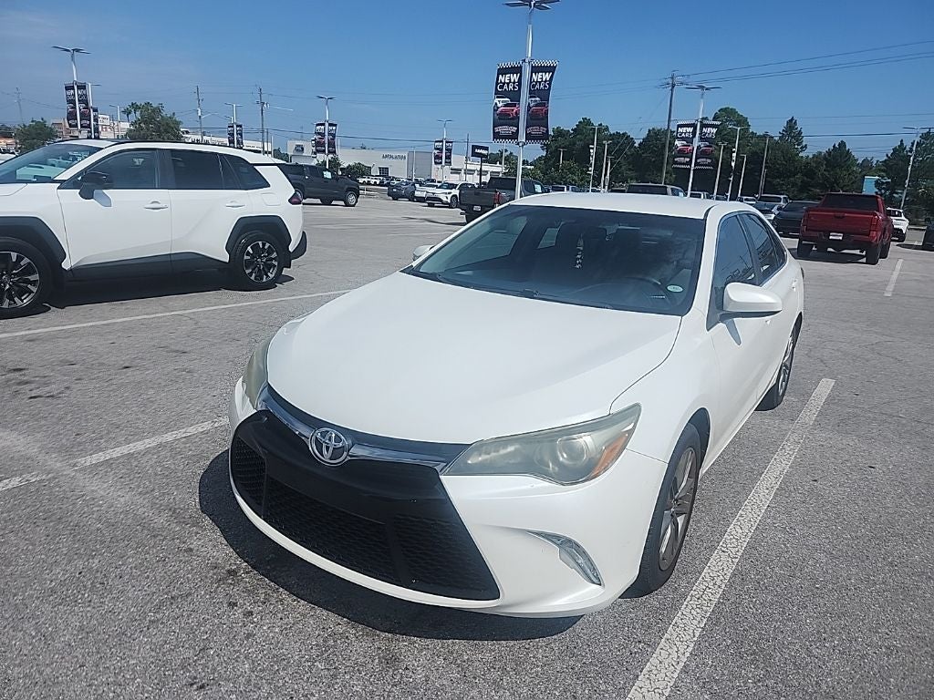 2015 Toyota CAMRY SE