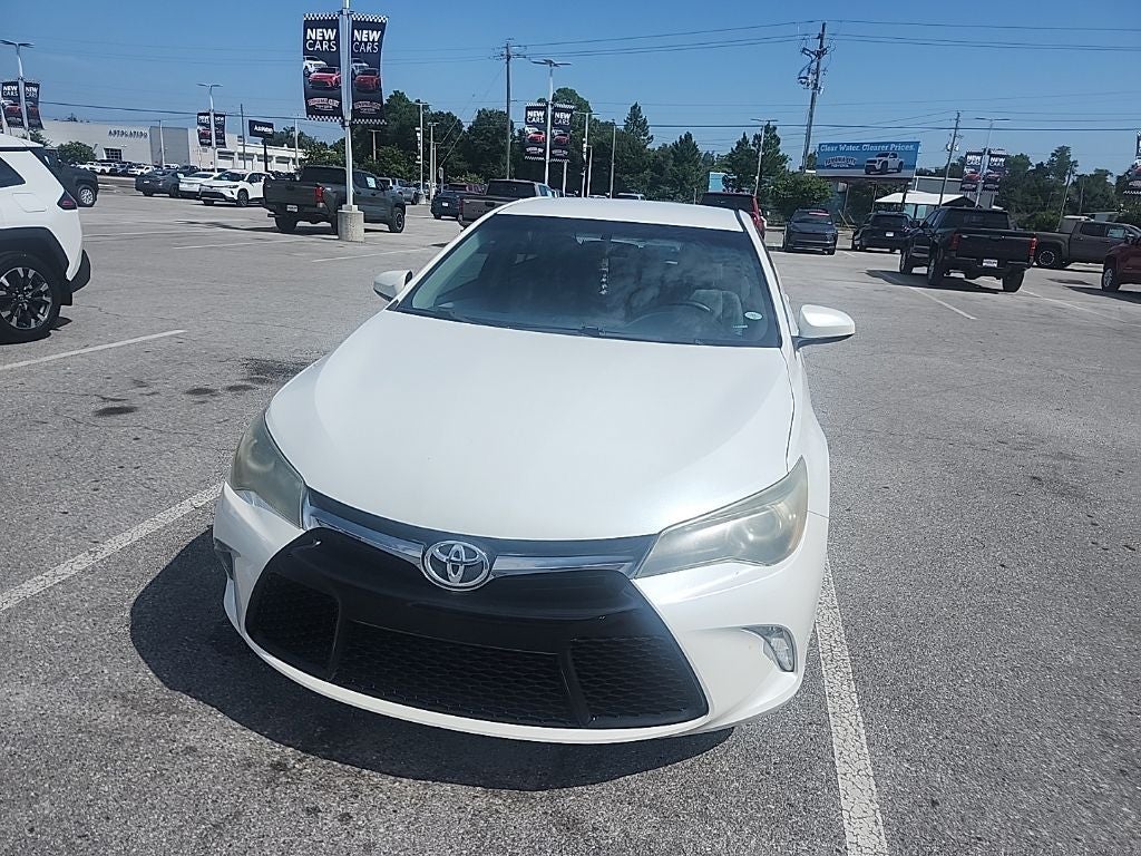 2015 Toyota CAMRY SE