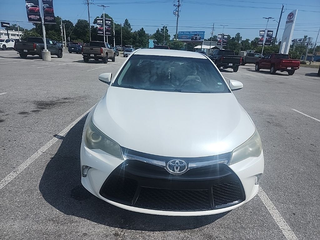 2015 Toyota CAMRY SE