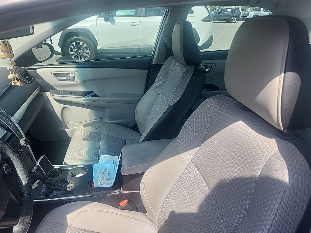 2015 Toyota CAMRY SE