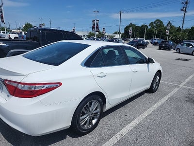 2017 Toyota Camry SE