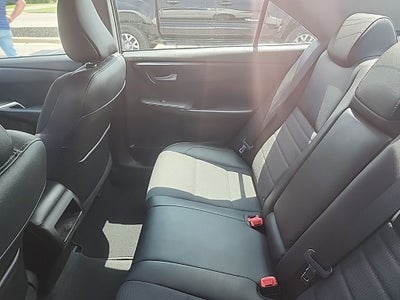 2017 Toyota Camry SE