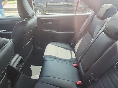 2017 Toyota Camry SE