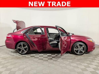 2017 Toyota CAMRY XSE