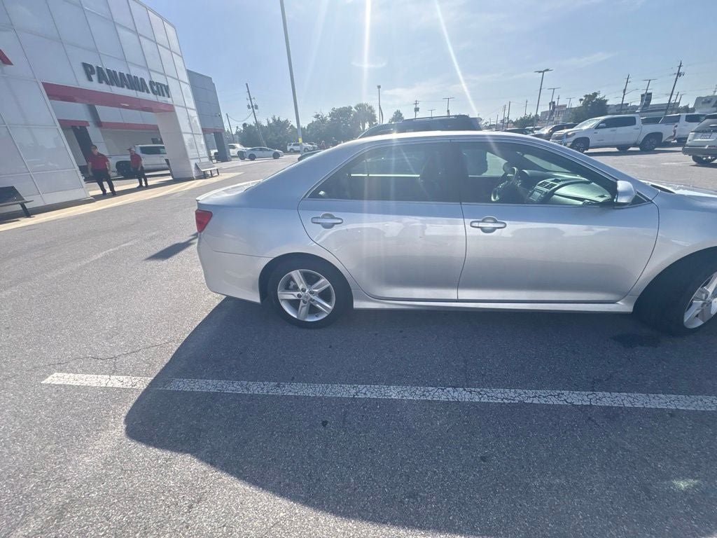 2012 Toyota CAMRY SE
