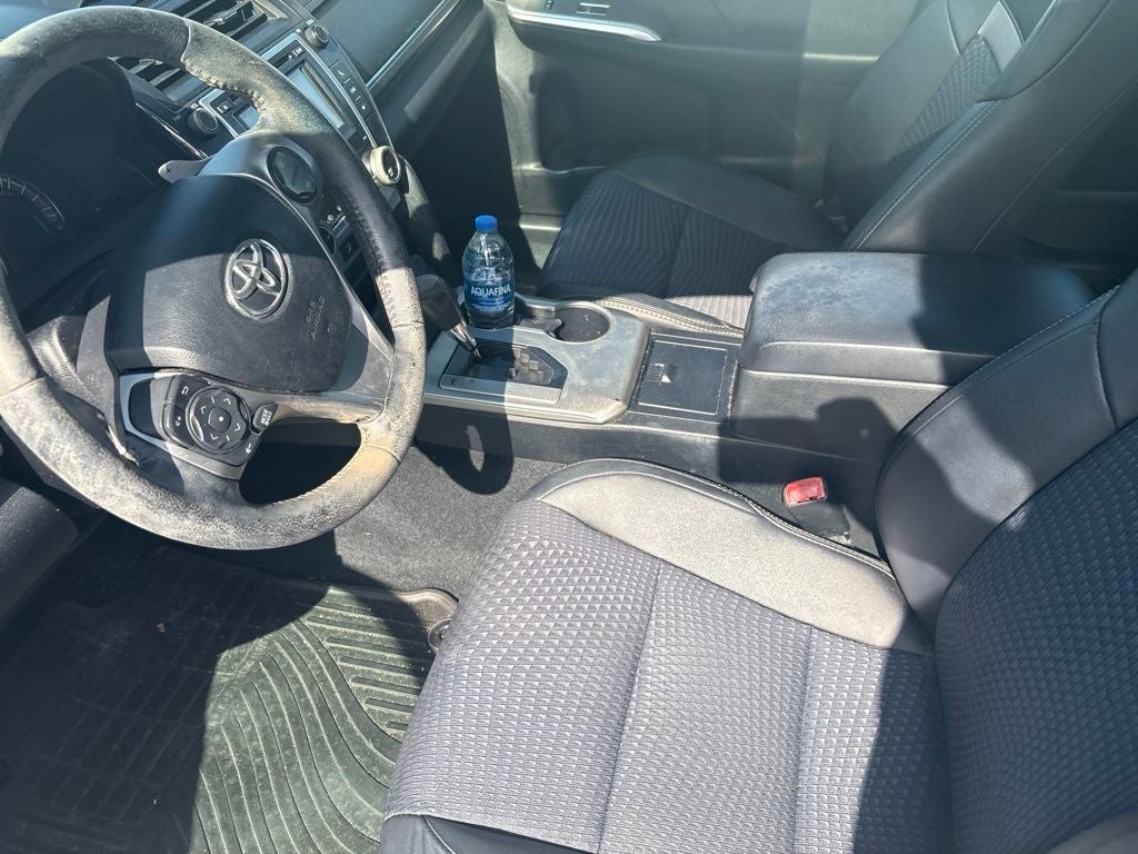 2012 Toyota CAMRY SE