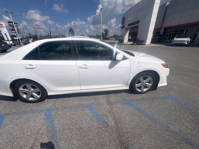 2012 Toyota Camry SE