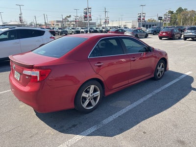 2014 Toyota Camry SE