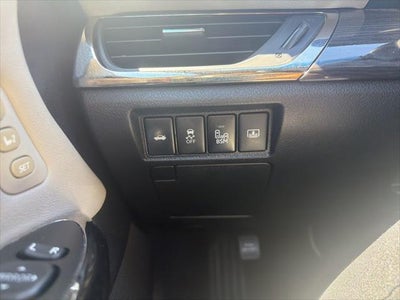 2013 Toyota AVALON Limited