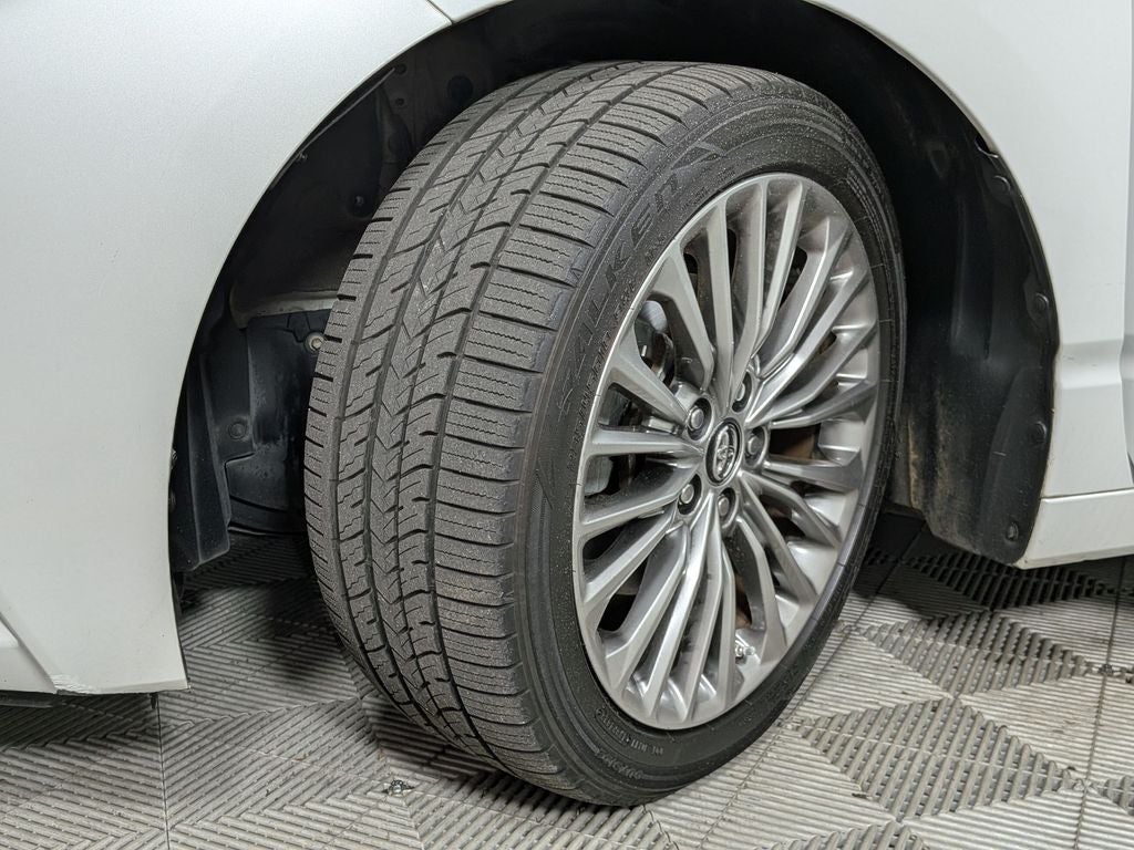 2019 Toyota Avalon Limited