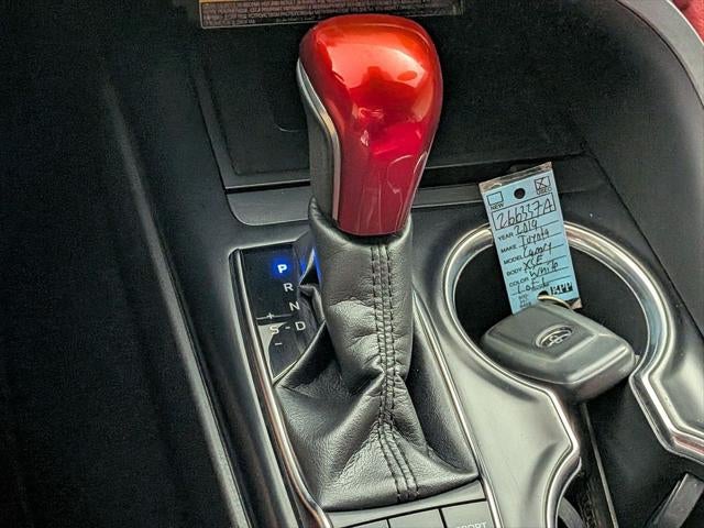 2019 Toyota CAMRY XSE V6
