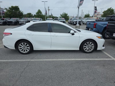 2020 Toyota Camry LE