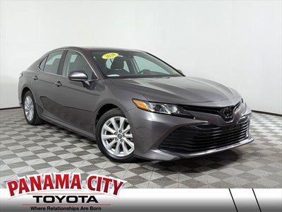 2020 Toyota CAMRY LE