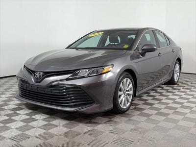 2020 Toyota CAMRY LE