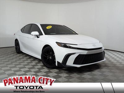 2026 Toyota CAMRY SE