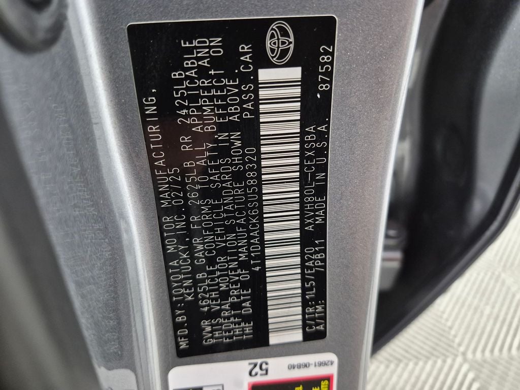 2025 Toyota Camry SE