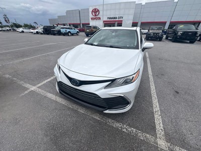 2021 Toyota Camry Hybrid XLE