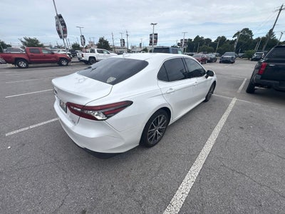 2021 Toyota Camry Hybrid XLE