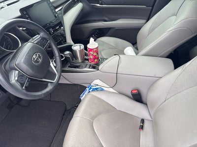 2021 Toyota Camry Hybrid XLE