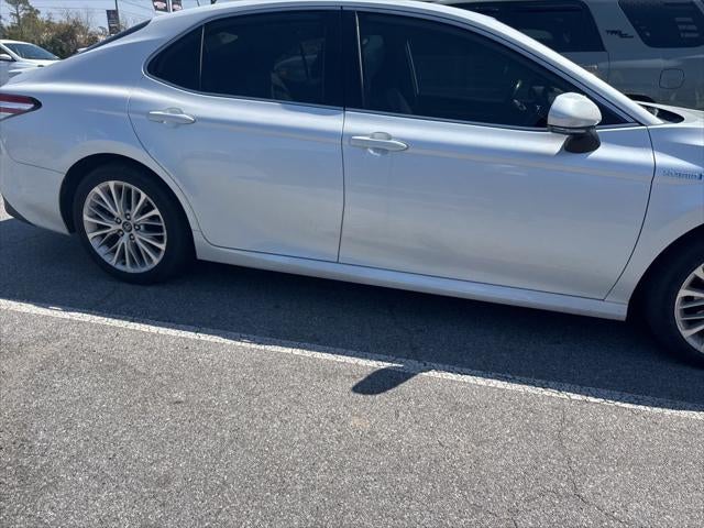 2020 Toyota CAMRY HYBRID XLE