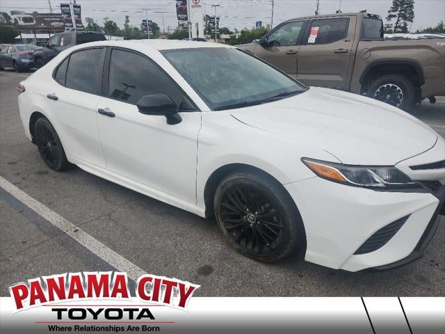 2020 Toyota CAMRY SE Nightshade