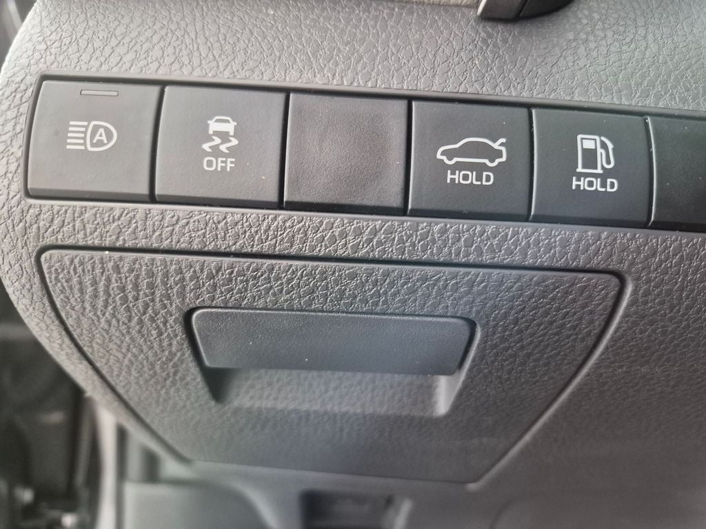 2021 Toyota Camry Hybrid SE