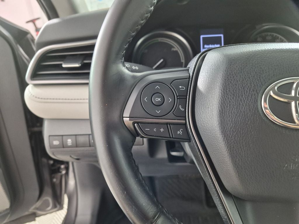 2021 Toyota Camry Hybrid SE
