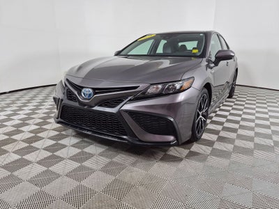 2021 Toyota Camry Hybrid SE