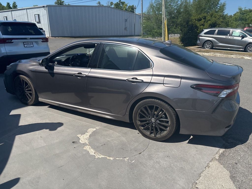 2021 Toyota Camry Hybrid XSE