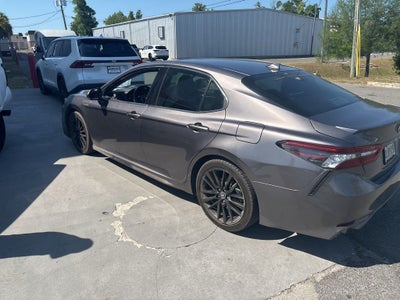 2021 Toyota Camry Hybrid XSE