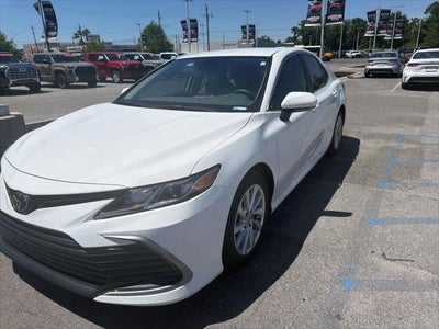 2023 Toyota CAMRY LE