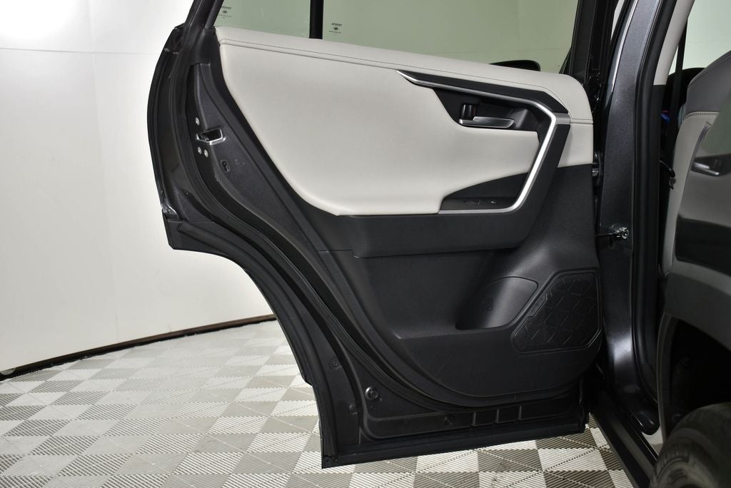 2023 Toyota RAV4 Hybrid Limited Limited Advanc Tech Pkg: