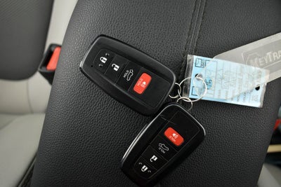 2023 Toyota RAV4 Hybrid Limited Limited Advanc Tech Pkg: