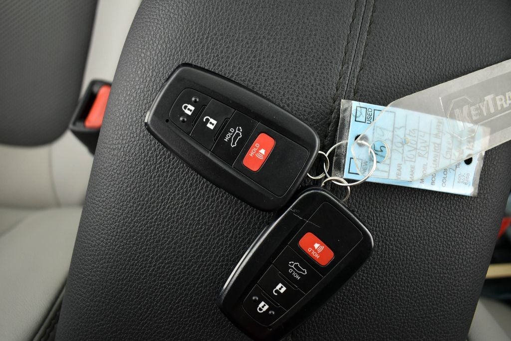 2023 Toyota RAV4 Hybrid Limited Limited Advanc Tech Pkg: